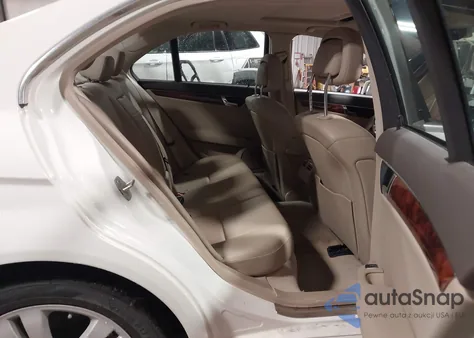 2011 Mercedes-Benz C 300 Luxury 4Matic from USA, damaged, VIN WDDGF8BB9BR165561